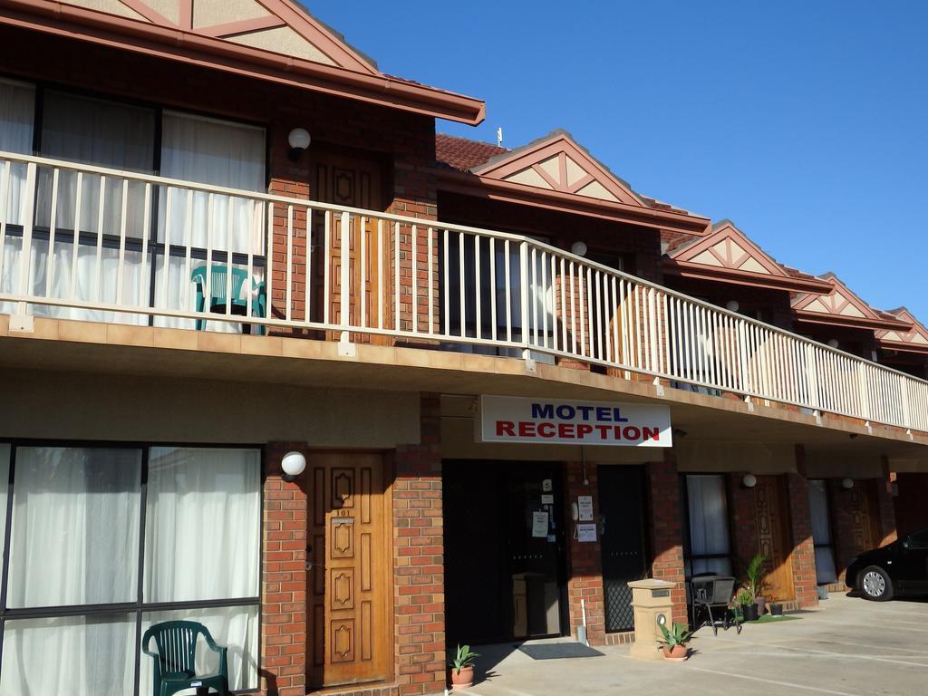 Monte Villa Motor Inn Melbourne City Exterior foto
