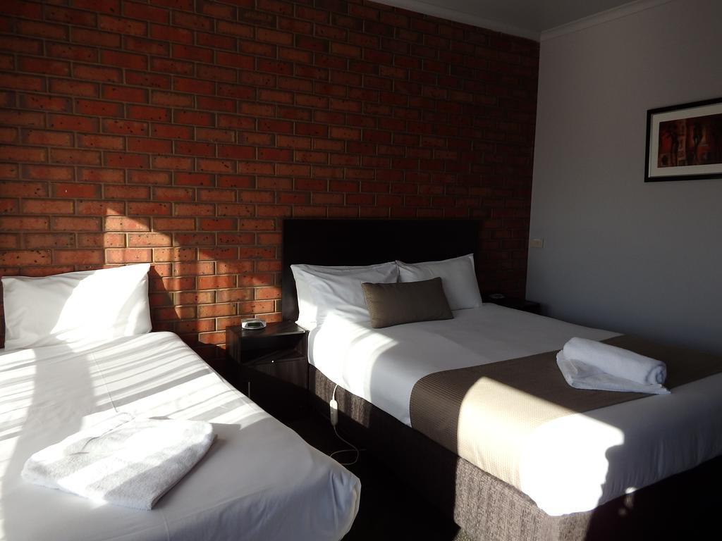 Monte Villa Motor Inn Melbourne City Exterior foto