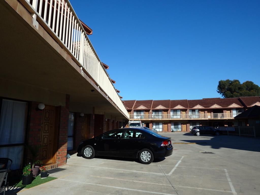 Monte Villa Motor Inn Melbourne City Exterior foto