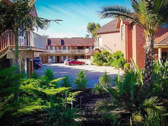 Monte Villa Motor Inn Melbourne City Exterior foto
